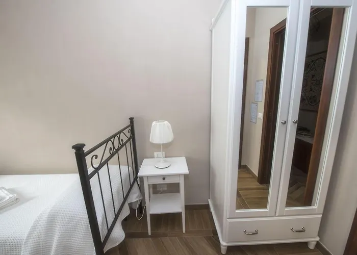 Vacanze Romane Bed & Breakfast 4*